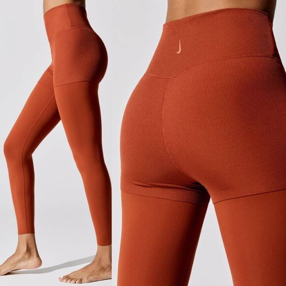 Nike Womens Yoga Luxe Layered 7/8 Leggings, Orange, M NWT - Picture 2 of 12